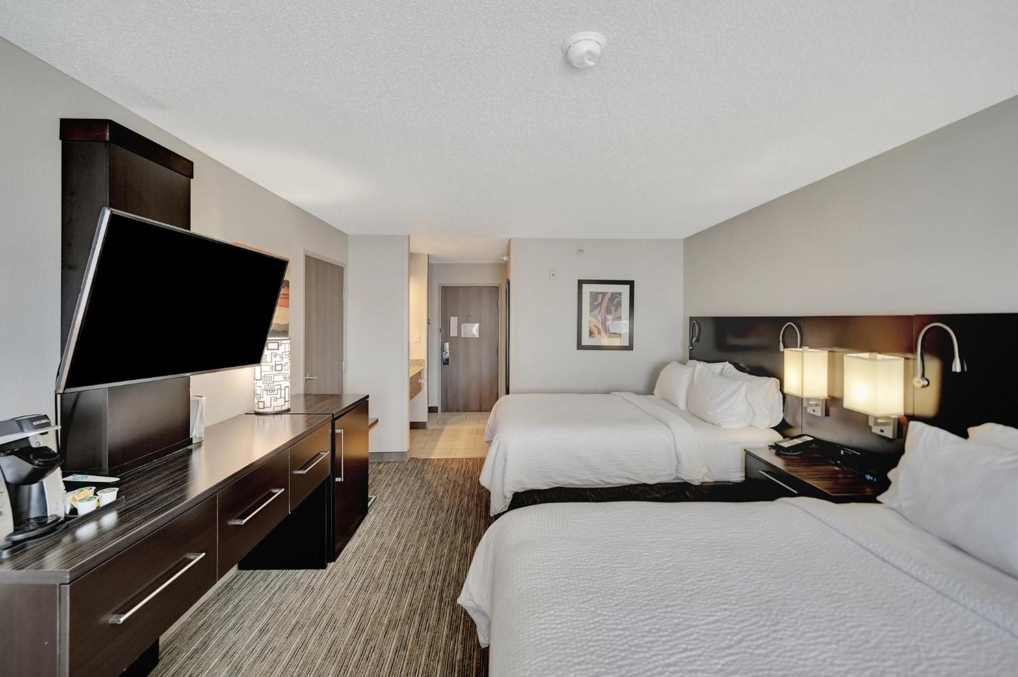 Holiday Inn Express Hotel&Suites Beatrice Exterior foto